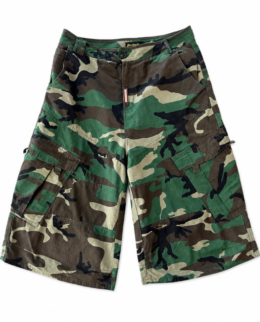 G. Dane Woodland 3/4 Cargo Shorts
